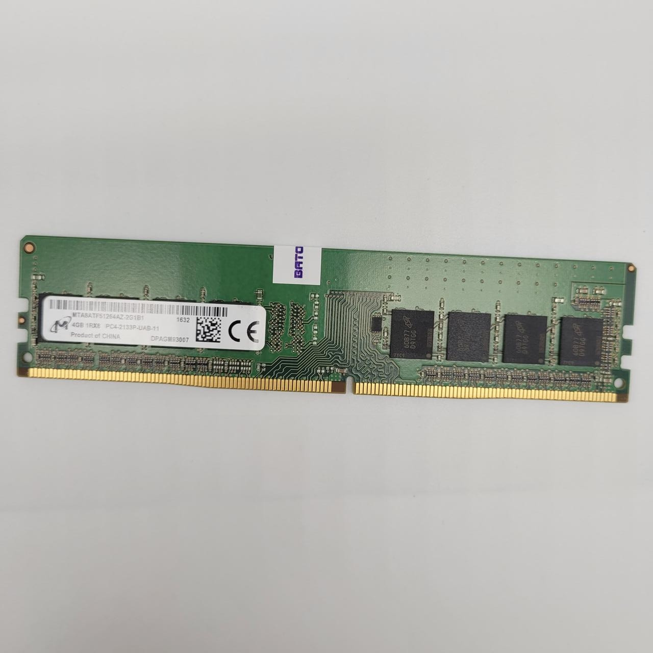 Оперативна пам'ять Micron DDR4 4Gb 2133MHz PC4-17000U 1R8 CL15 (MTA8ATF51264AZ-2G1B1) Б/У