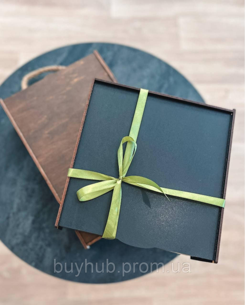 Пасхальный подарочный бокс для девушки или мужчины, готовый шоколадный подарочный набор с орехами и печеньем - фото 2 - id-p2185529338
