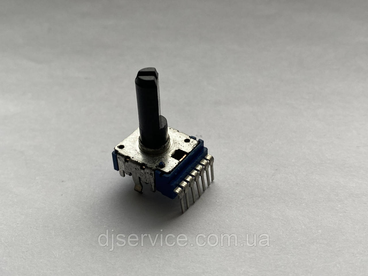 Потенціометр ALPS 503a (50ka) 18mm noMID для пультів