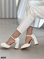 Женские туфли экокожа белые на низкой платформе 40