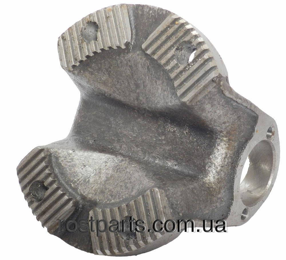 Фланець-виделка кард. вала (180-4х15mm, d подш.-50mm, Н-155)(260-2201049-10)