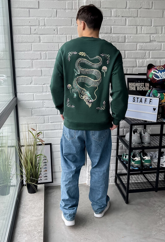 Зелений світшот із драконом Staff dragon oversize