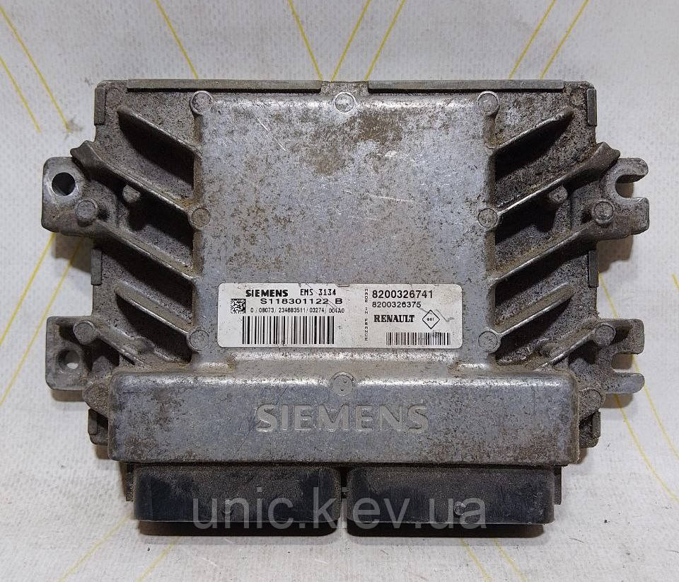 Блок керування двигуном Renault Clio 2 1.6 SIEMENS S118301122 B 8200326741, 8200326375