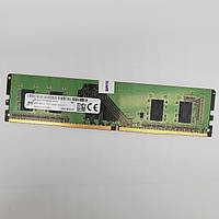 Оперативна пам'ять Micron DDR4 4Gb 2400MHz 2400T PC4-19200U 1R16 CL17 (MTA4ATF51264AZ-2G3E1) Б/В