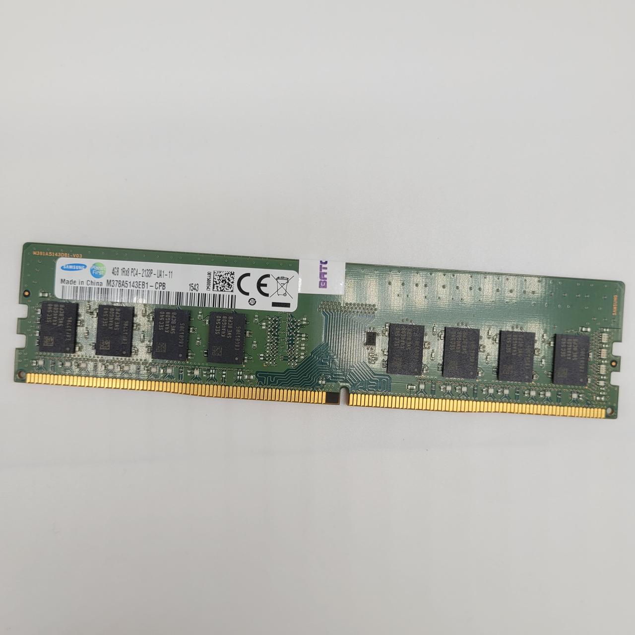 Оперативна пам'ять Samsung DDR4 4Gb 2133MHz PC4-17000U 1R8 CL15 (M378A5143EB1-CPB) Б/В