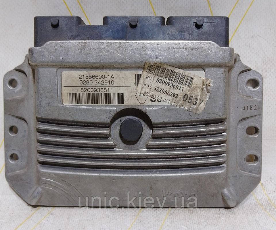 Блок керування двигуном Renault Kangoo 1.6 8V 2008-2013 б/в 8200936811