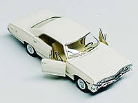 Машинка Kinsmart "Chevrolet impala" белая KT5418W-2