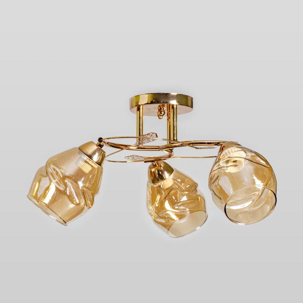 Люстра стельова на три плафони