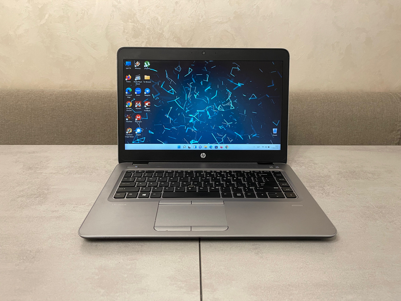Ультрабук HP EliteBook mt43, 14" FHD, AMD Pro A8-9600B, 8GB DDR4, 128GB SSD