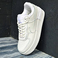 Повседневные кроссы женские Найк Аир Форс. Белые женские кроссовки Nike Air Force 1 Shadow.