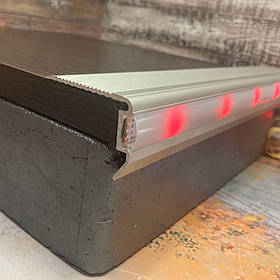 Протиковзкий профіль для ступенів з LED-підсвічуванням А47*33 3, Срібло