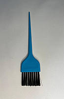 Кисточка для окрашивания волос Matrix голубая