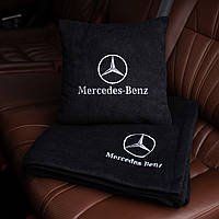 Флисовый комплект 2 пледа и 2 подушки в машину с логотипом авто Mercedes