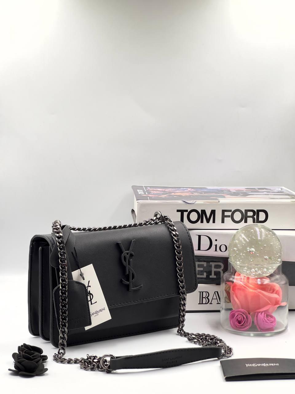 Жіноча сумка Ів Сен Лоран чорна Yves Saint Laurent Black