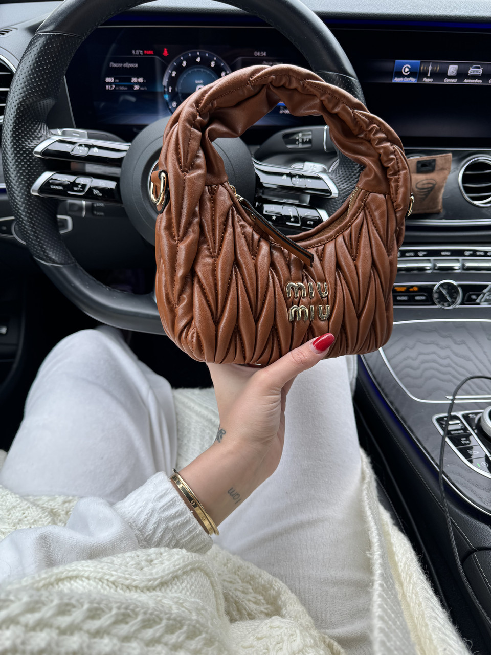 Жіноча сумка Міу Міу коричнева Miu Miu Brown
