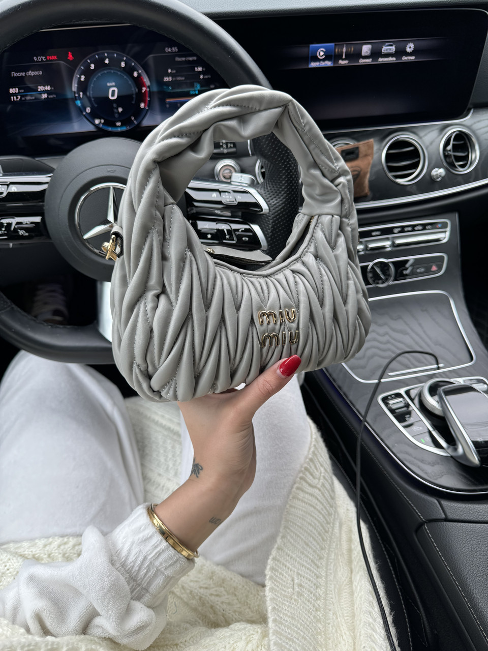 Жіноча сумка Міу Міу сіра Miu Miu Gray