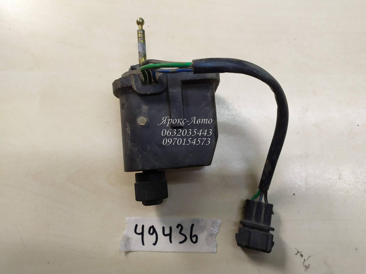 Моторчик регулятора нахилу фари Seat Marbella 80-86 000049436, фото 1