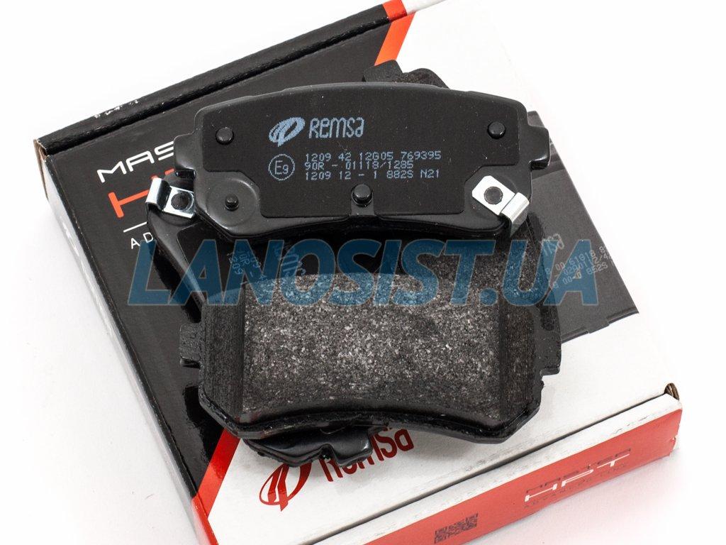 Гальмівні колодки Sportage Tucson Remsa (задні) (з отворами під пружинки) 120942