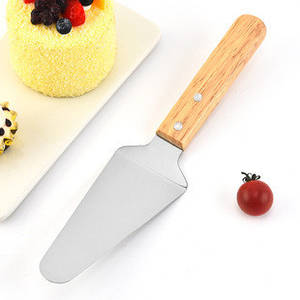 Лопатка кондитерська з дерев'яною ручкою для десертів