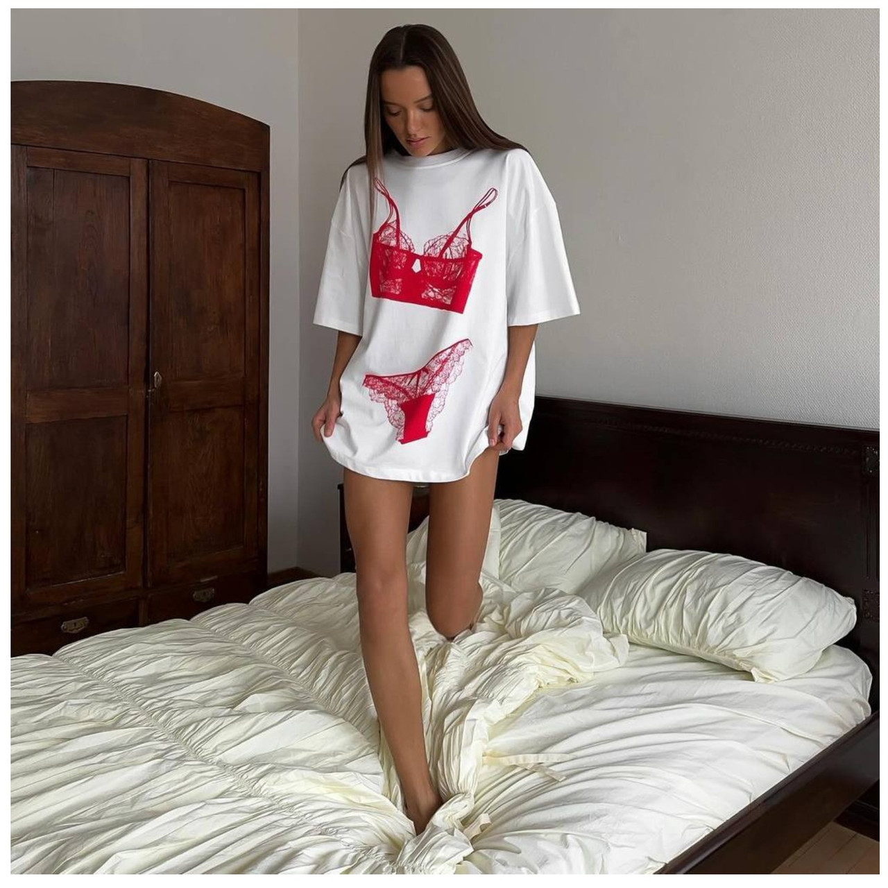 Жіноча футболка (oversize)