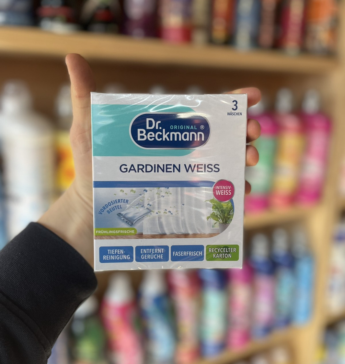 Відбілюючий засіб для штор та гардин Dr. Beckmann Gardinen Weiss 3 шт х 40гр, фото 1