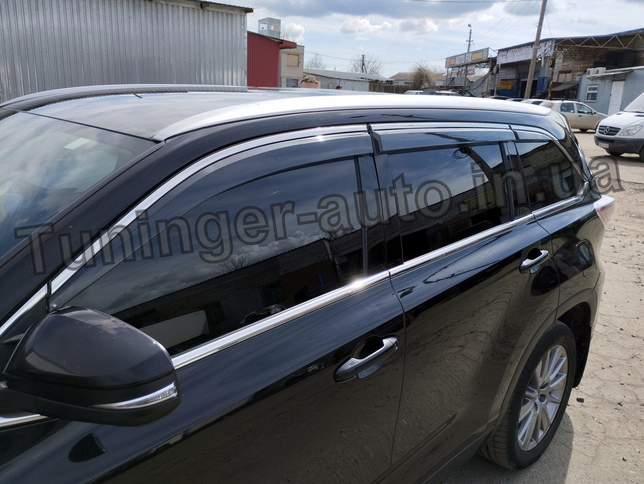 Дефлектори вікон із хром молдингом (вітровики) Toyota Highlander 2014-2019 6 шт. (Uncle/Тайвань)