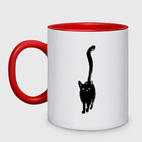 Чашка с принтом двухцветная «Черный кот тушью» (цвет чашки на выбор)