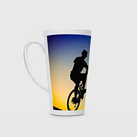 Чашка с принтом Латте «Прыжок велосипедиста»
