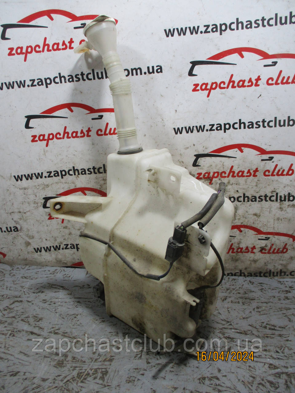 Бачок омивача лобового скла з моторчиками 8260A145, 99150922 Lancer X Mitsubishi, фото 1