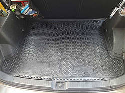 Килимок Toyota Corolla Verso 2004-2009 (7м)AvtoGumm Автокилимок в багажник Тойота Корола Версо