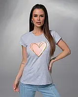 Серая трикотажная футболка с крупным сердцем ISSA PLUS