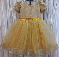 Блестящее золотистое нарядное детское платье с рукавом-фонариком на 3-5 лет