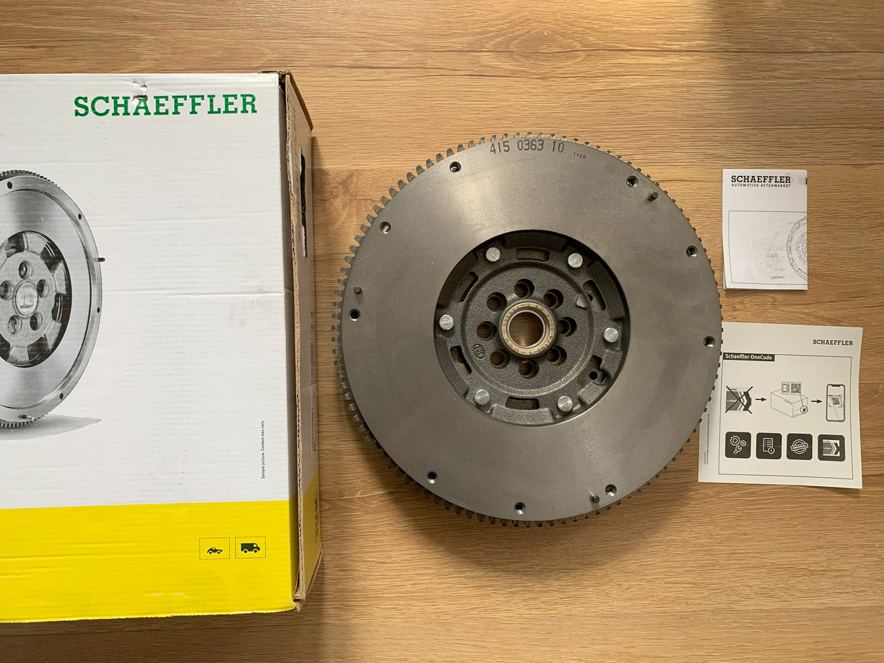 Двомасовий маховик, демпфер LUK 415036311 NISSAN NAVARA/ PATHFINDER 2,5 DCI 05-, фото 1