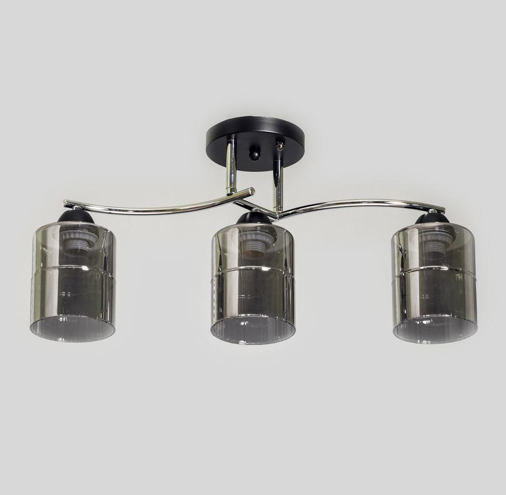 Люстра стельова на три плафони