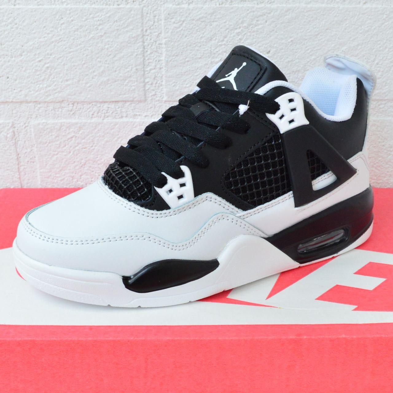 Nike Air Jordan Retro 4 білі з чорним кроссовки найк аир джордан женские - фото 3 - id-p2188056278