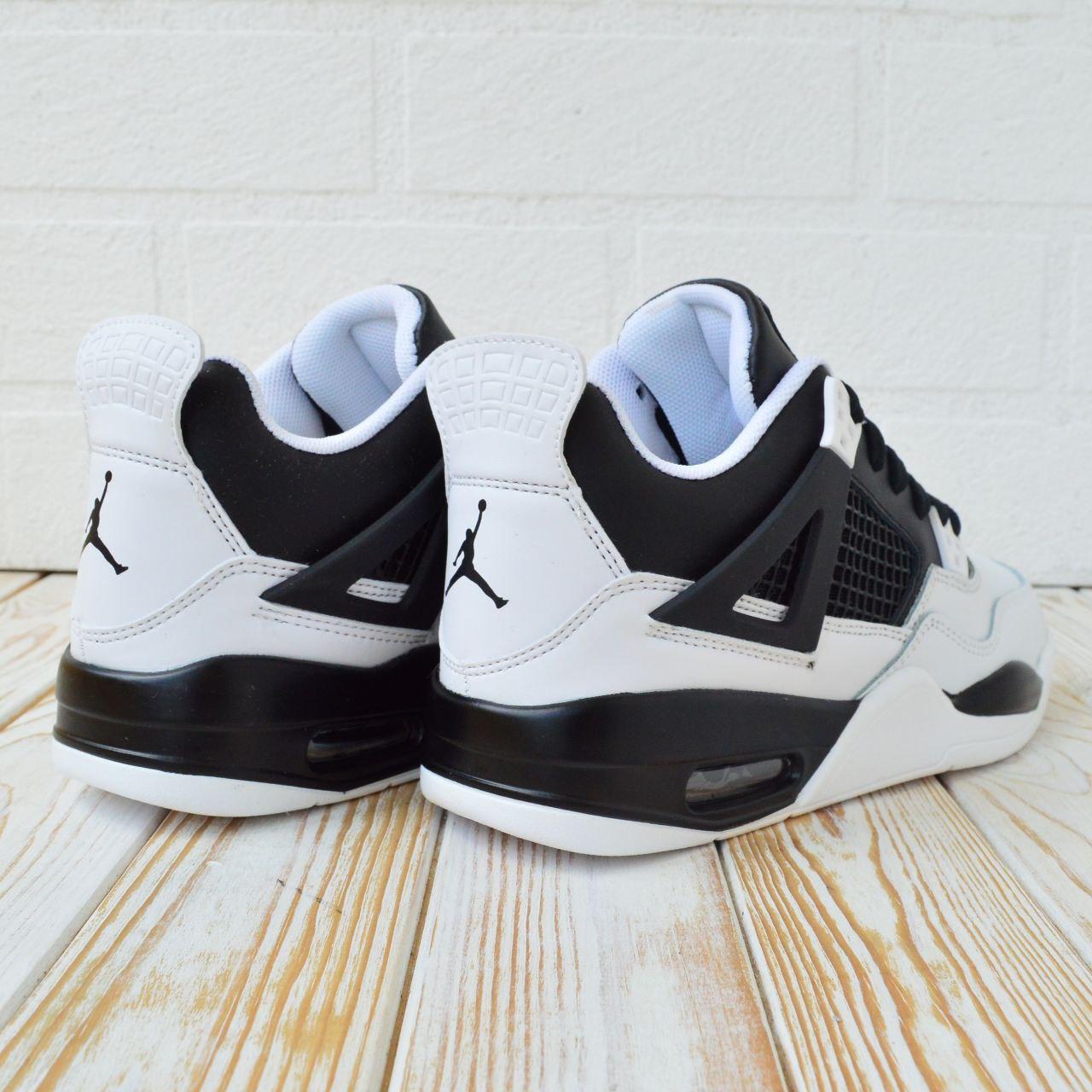 Nike Air Jordan Retro 4 білі з чорним кроссовки найк аир джордан женские - фото 6 - id-p2188056278