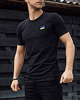Мужская патриотическая футболка черная с Флагом Украины на груди , Летняя футболка черная с символикой Украины