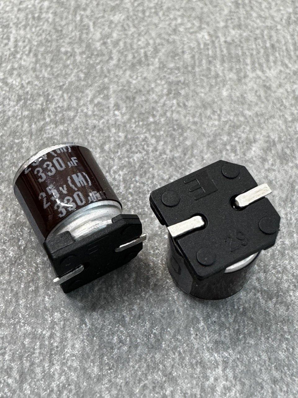 Конденсатор електролітичний 330uf 25V,105C, (8x10)