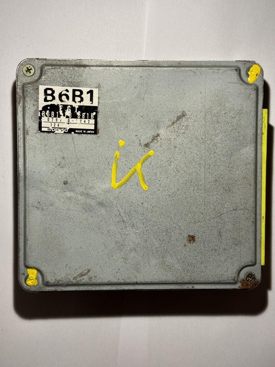 Електронний блок керування Mazda 323 1.6 B6B1 / B6B1-18 881B / B6B1 18 881B / B6B118881B / 0797.0-1742 / 079701742