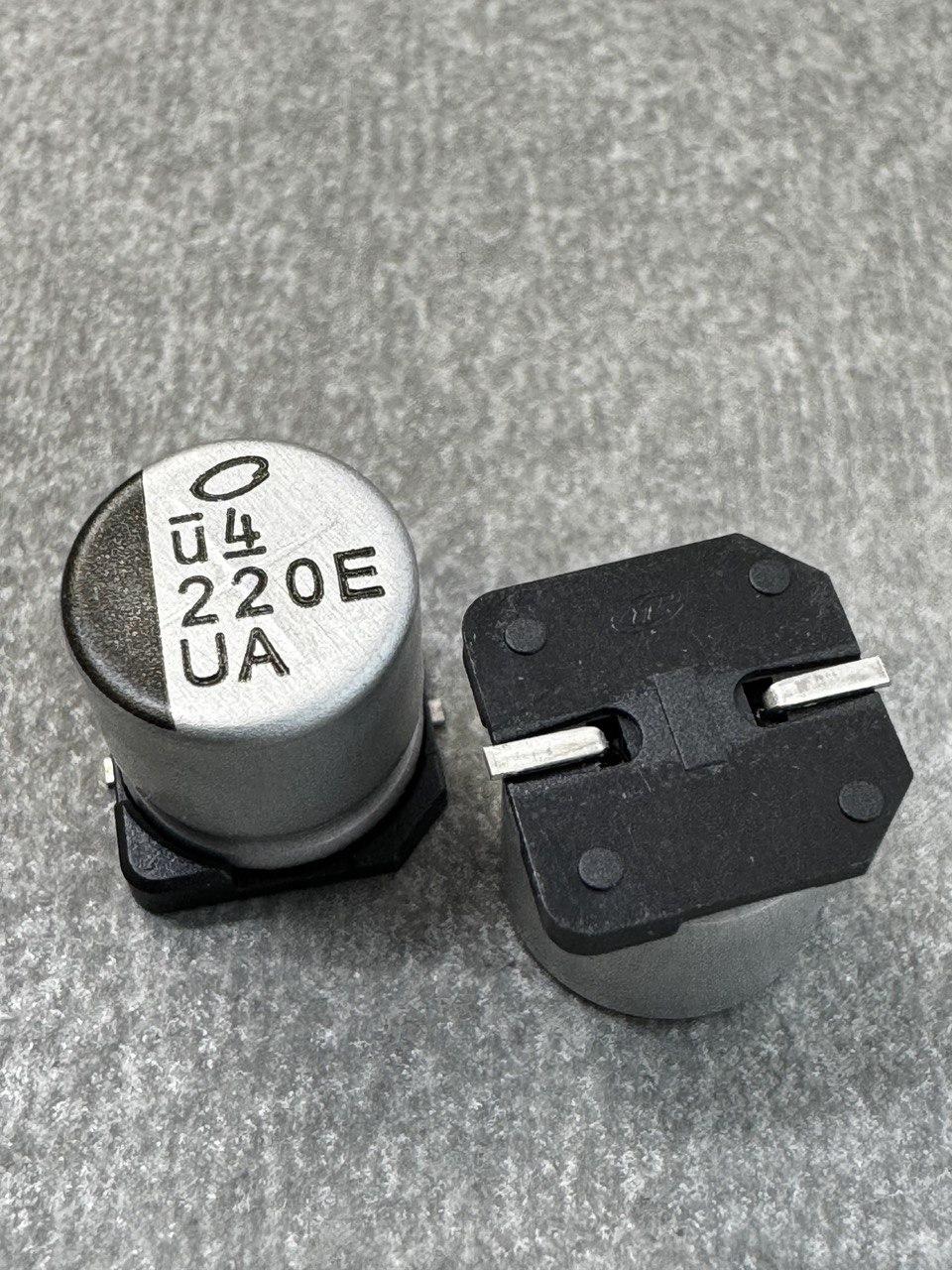 Конденсатор електролітичний 220uf 25V,105C, (10x10)