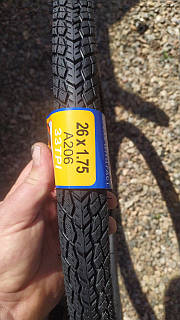 Покришка 26 x 1.75 Антипрокол Black Cat слік. Велосипедна шина 26х1.75. Покришка для велосипеда 26х1.75