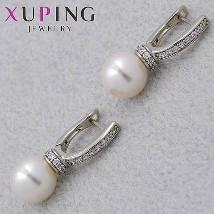 Серёжки женские серебристые фирма Xuping Jewelry родий английская застёжка с стразами и жемчугом размер 25х3мм, фото 1