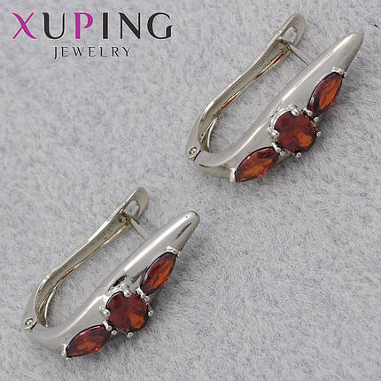 Серёжки женские серебристые фирма Xuping Jewelry родий английская застёжка с красными стразами размер 25х7 мм, фото 1