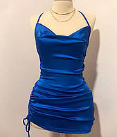 Атласное идеальное платье со шнуровкой на спине и сборкой по лифу длина регулируется синий