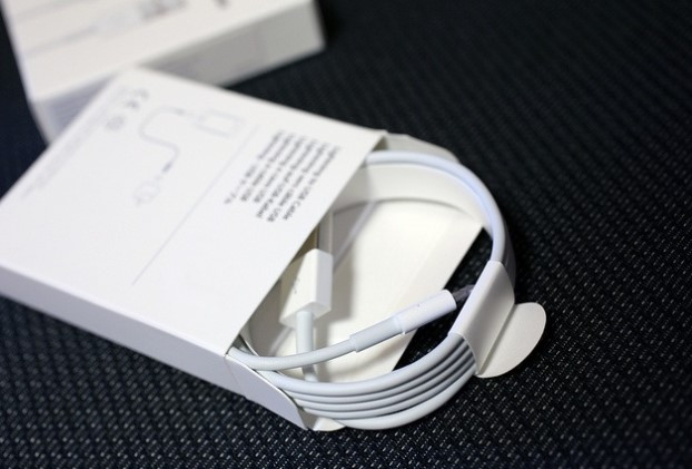 Оригинальный кабель Apple Lightning to USB Cable 11XS Max XR X 8Plus 7+6s SE 5iPad mini4/3Air2Pro - фото 2 - id-p2189143363