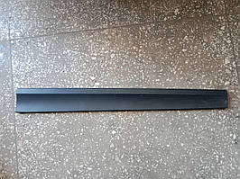 Накладка двері передня права BMW X3 F25 10-17 51137205780