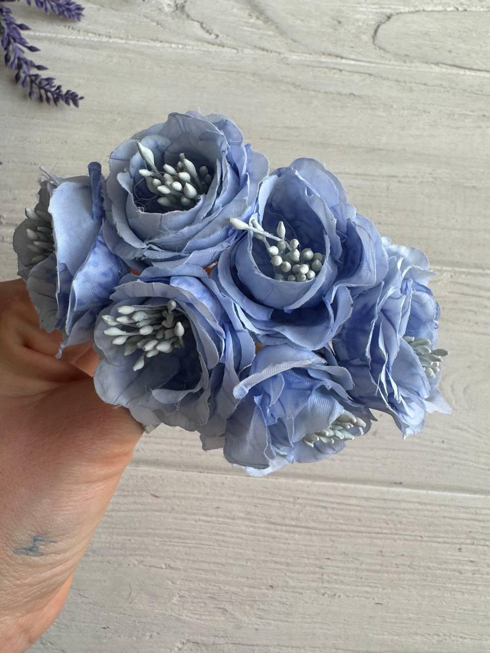 Троянди на ніжці " Меланж  С30295  "  небесні   48  шт