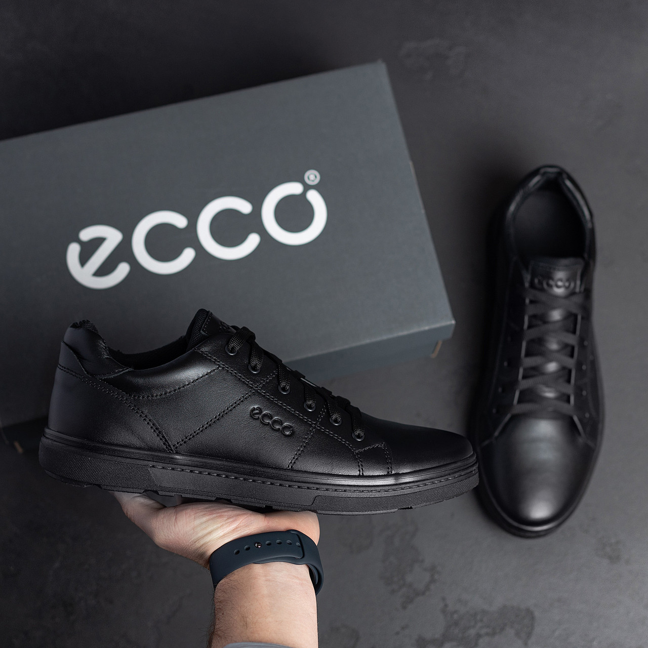 Шкіряні кросівки для чоловіків Ecco, магазин кросівок Екко