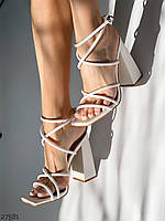Женские летние туфли эко кожа босоножки на каблуке с ремешком белые