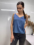 Майка шовкова, небесного кольору на бретелях, фото 3